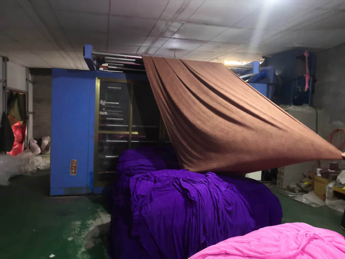 trame avec serviette en microfibre pour cheveux